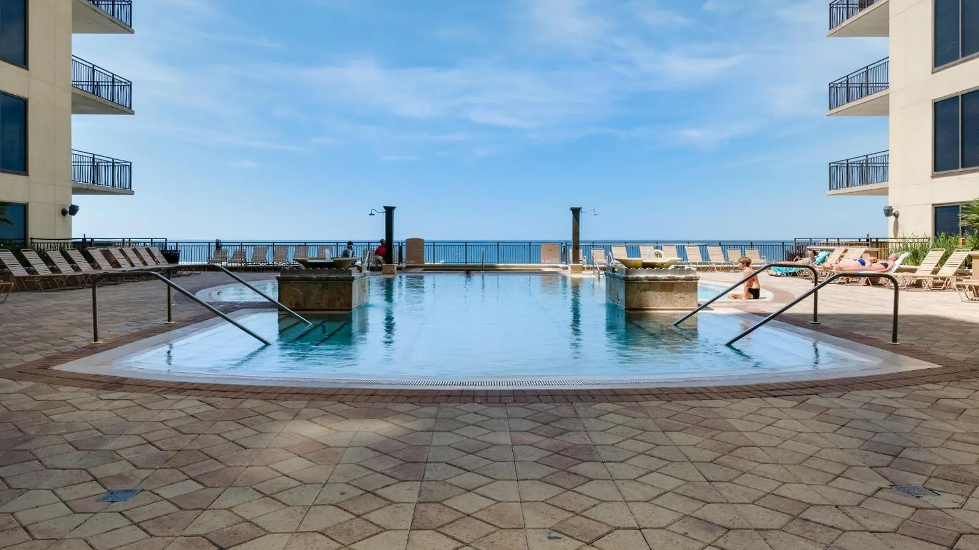 Rooftop Views Of The Gulf! 1800 Square Foot Private Rooftop Terrace! Panama City Beach 0*,  United States